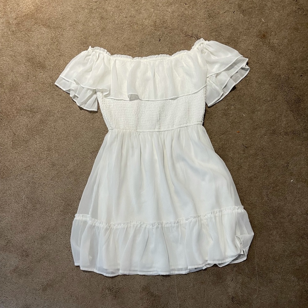 Hollister, off shoulder white dress, large